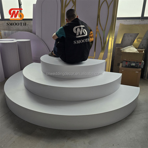 Mịn Nhà Máy Trực Tiếp 3 Lớp Trắng Vòng Nửa Vòng Tròn Acrylic Nền Tảng Đám Cưới Giai Đoạn Bước - Product Image 5