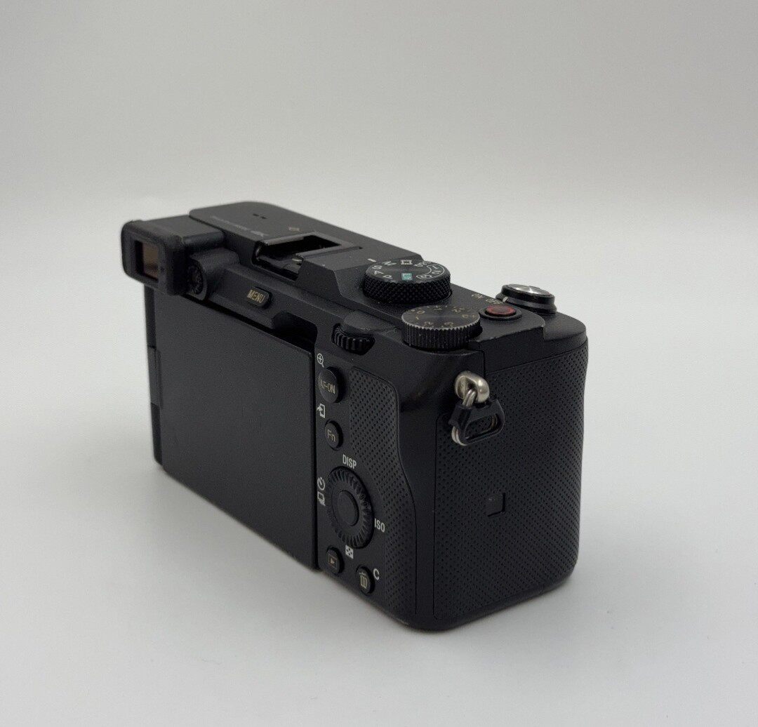 > 24.0MP
