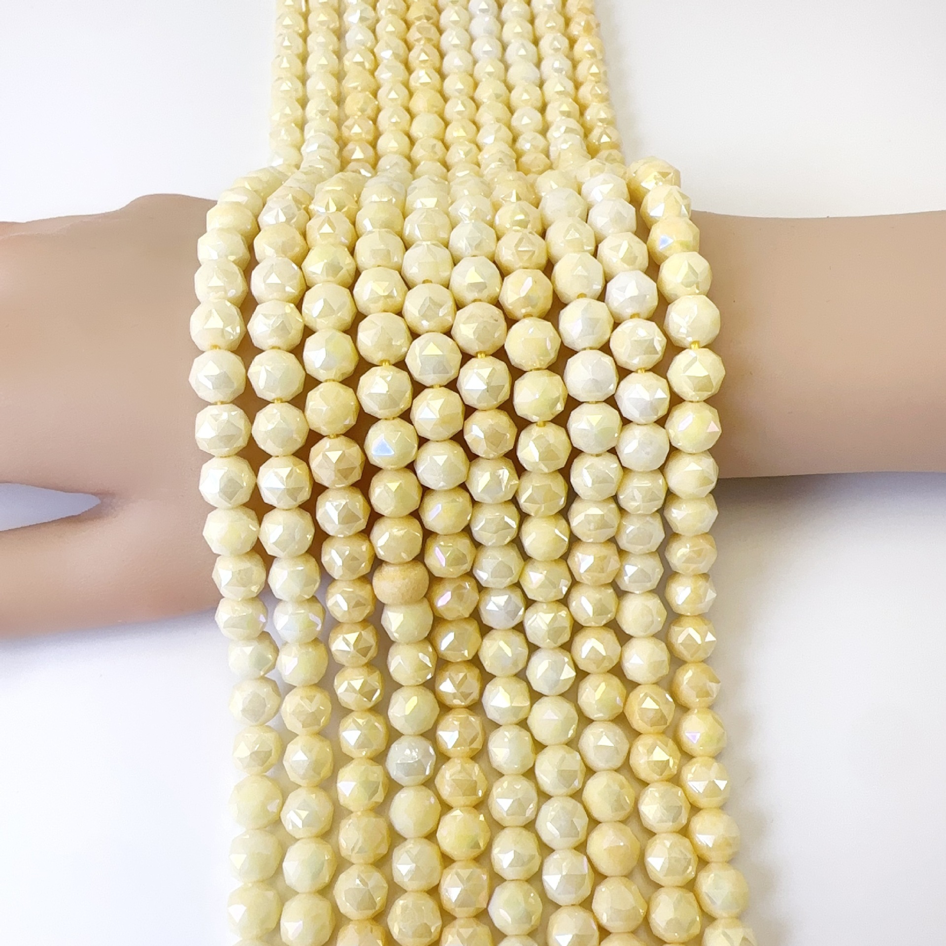 Jaune