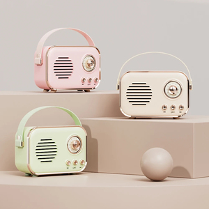 Mini Retro xách tay BT không dây loa thông minh cầm tay thẻ <span class=keywords><strong>PC</strong></span> loa với năng lượng pin và tủ nhựa - Product Image 1