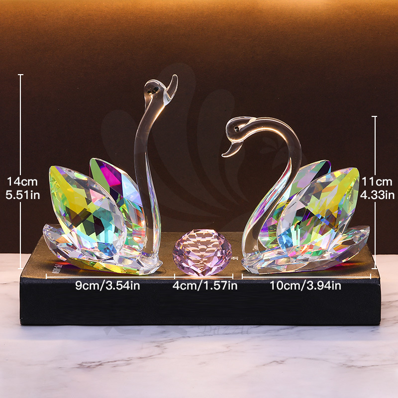 Dazzling Swan Diamond