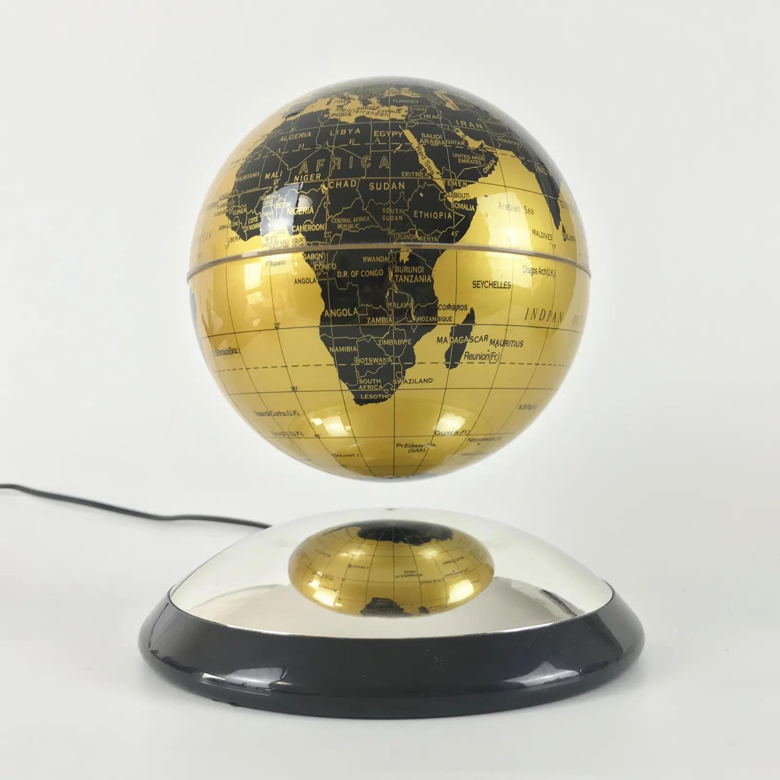 Globo levitante magnetico regalo aziendale di alta classe 14cm Floating World Globe Design unico decorazione per la casa