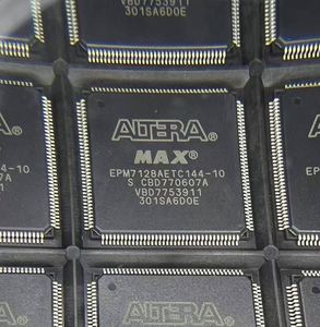集積回路EP3C5F256I7コントローラIC - Product Image 2