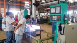 Centro de mecanizado de maquinaria para 3 ejes enrutador cnc para trabajar la madera controlador