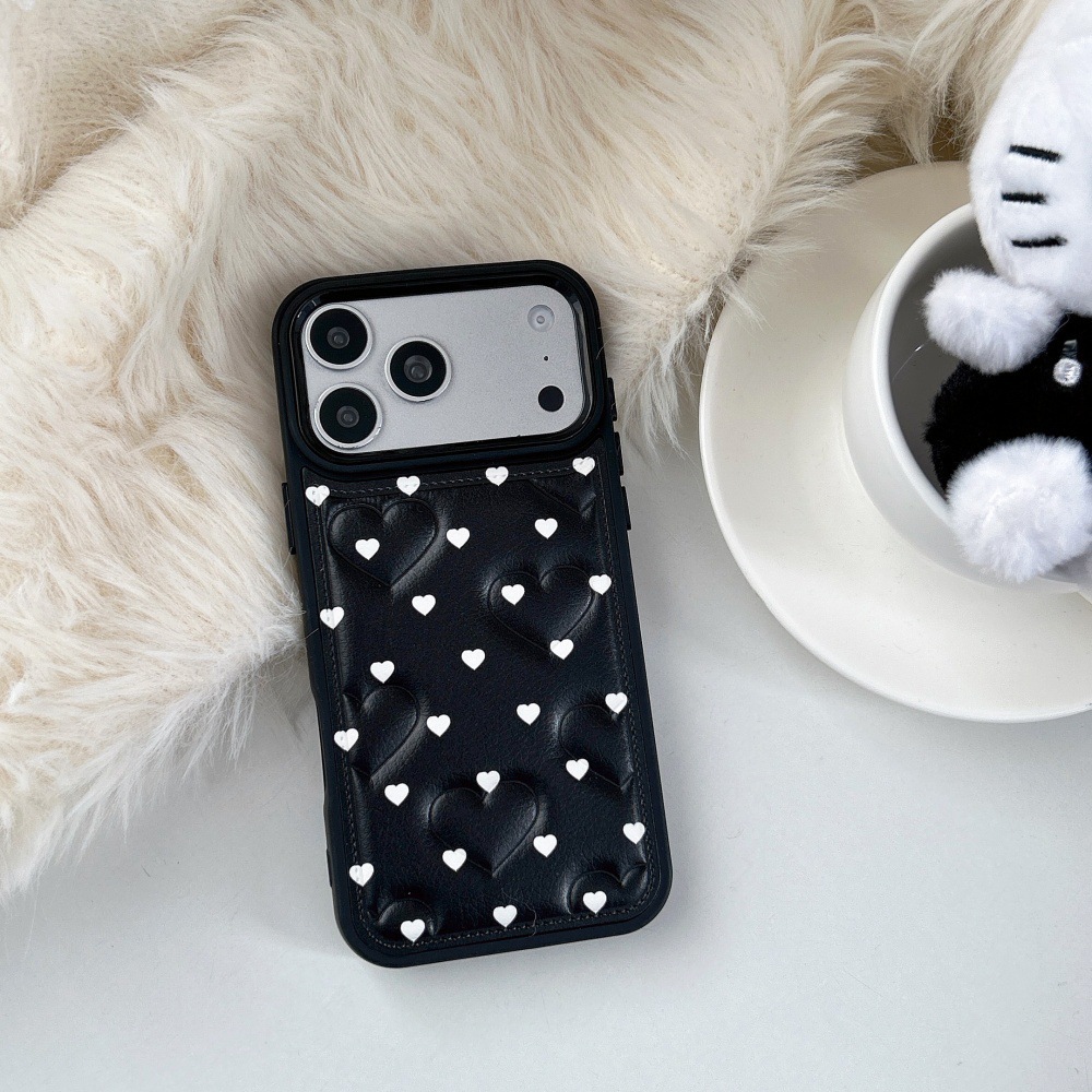 Estampado pequeño amor-negro de una sola concha