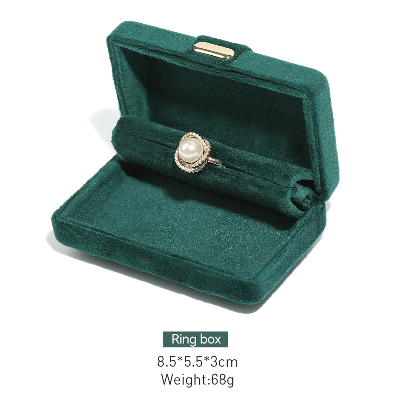 Boîte à bagues verte