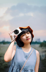 BBENJIE A1 Digital Video <strong>Camera</strong> Students Kids HD 2.7K Resolution Dual Zoom Beginner's Selfie Cheap Option Novice Photographers