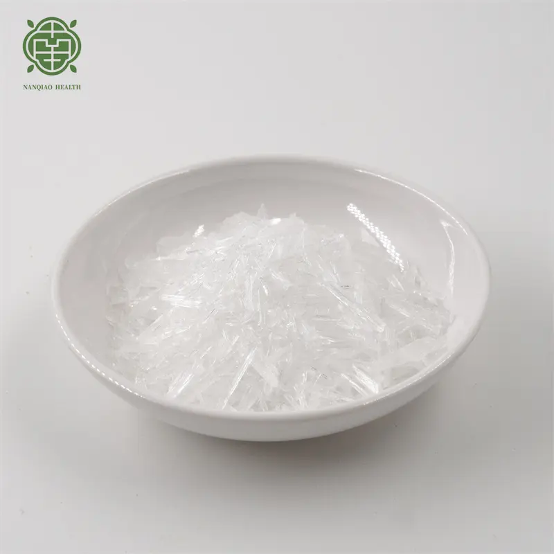 Nanqiao Menthol Cristaux Menthe Herbe Extrait Naturel CAS 89-78-1 99% Alimentaire Cosmétique Pharma Grade Prix En Vrac Directement Usine