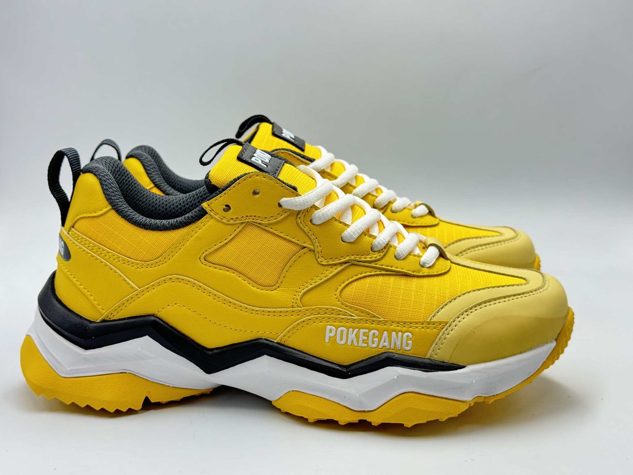 Jaune
