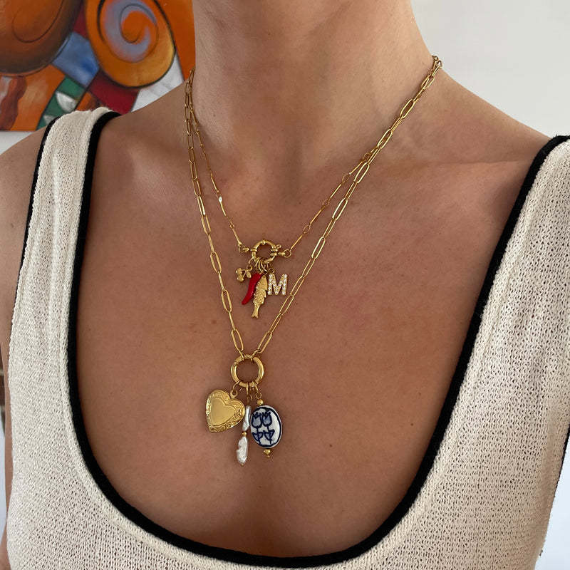Collier avec fermoir à perle rose "Love"
