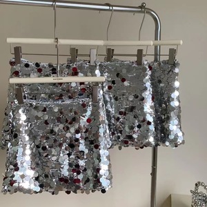 高品質女の子ダンス女性カクテルイブニングドレスクロスステージコスチューム18mm + 5mmシルバースパンコール刺繍生地