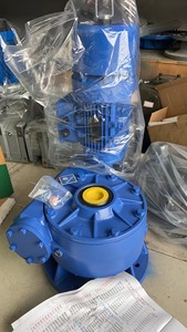 VF系列高扭矩蜗轮减速器紧凑设计，配有耐用铸铁外壳定制ODM支架