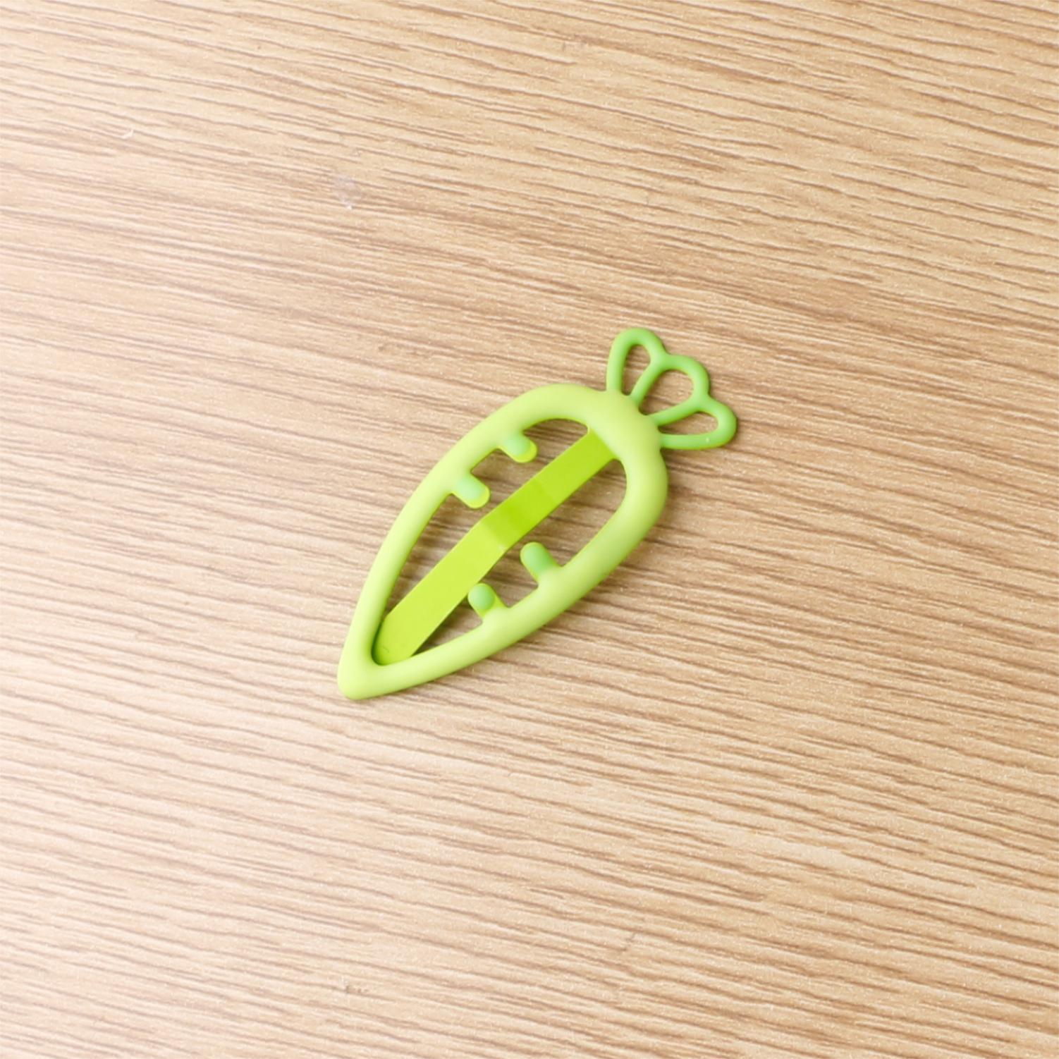 สีเขียวอ่อน