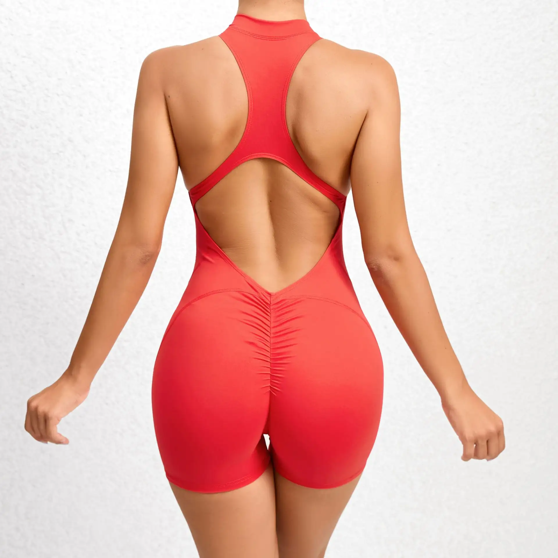 2023 yeni moda Fitness giysileri kadın seksi yüksek boyun ön Zip sıkıştırma kısa Yoga spor tulumlar