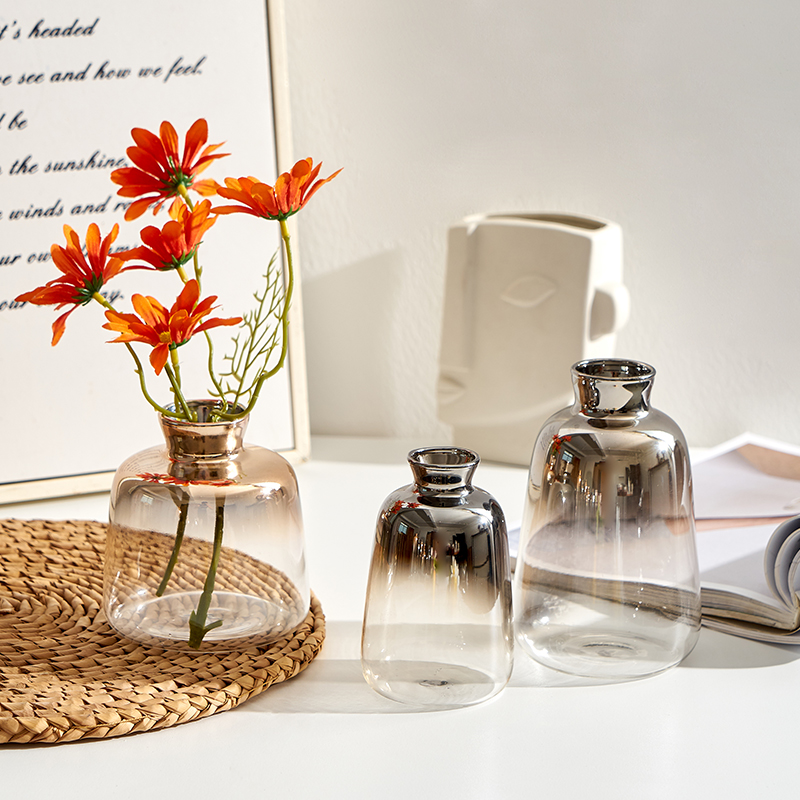Creative Nordic Mid Century Modern Custom Hand Blown Clear Unique Flower Vase Art Glass Vase