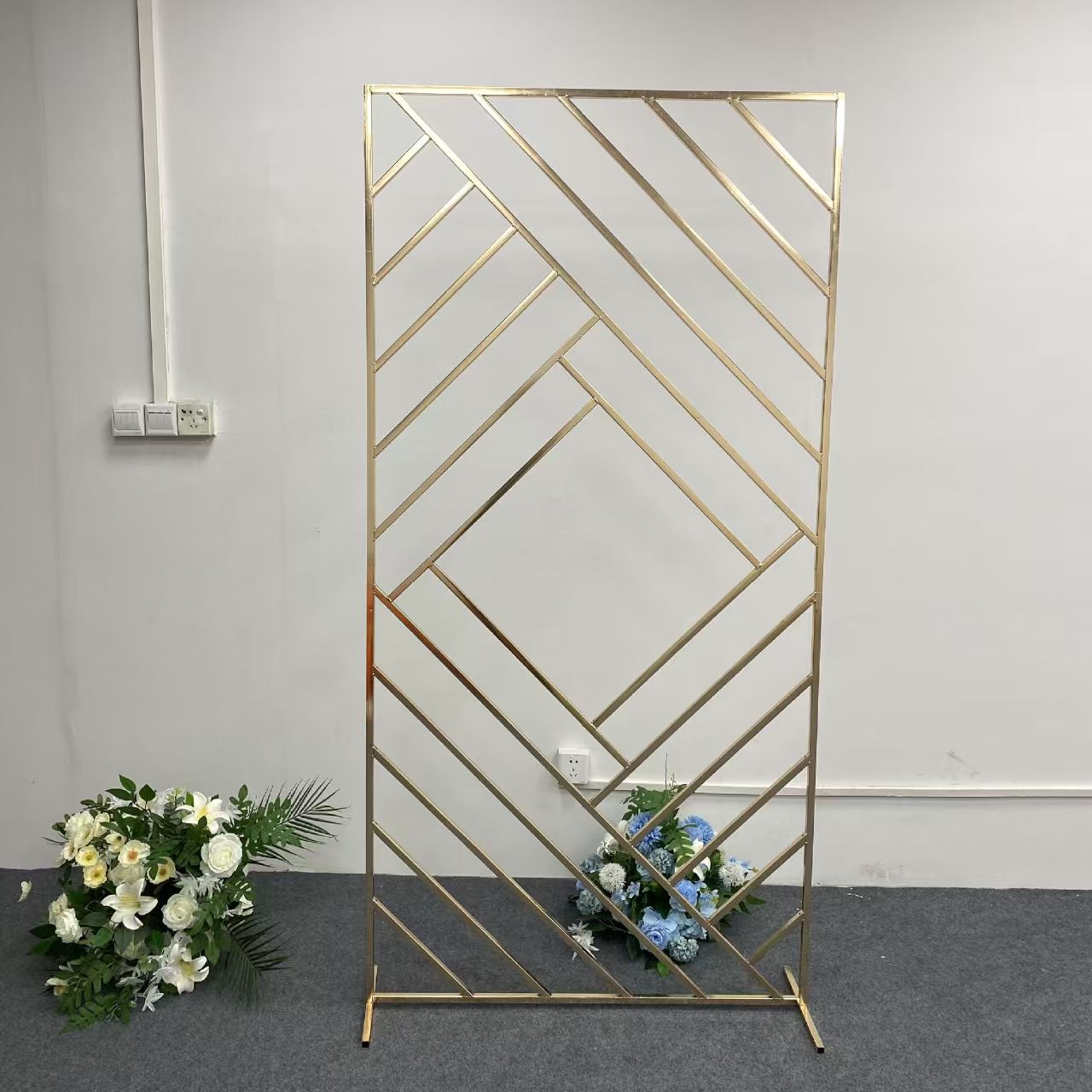 04