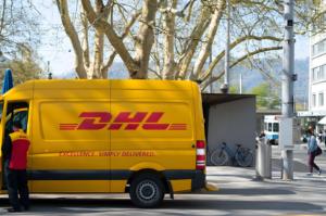 ショッピングサイト国际UPS DHLフェデックスエクスプレス配送代理店中国からアラブ首长国连邦サウジアラビア米国英国カナダアフリカ