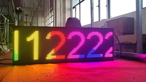 P4/5/6/8/10 Full Color WiFi disponibile programmabile P8 messaggio di testo a scorrimento scheda LED - Product Image 4