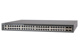 Ruckus ICX8200-48 yüksek yoğunluklu ağ anahtarı 48x Gigabit bağlantı noktaları ve ölçeklenebilir ağlar için 25GbE Uplinks - Product Image 3