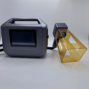 Yeni 20w 30w 50w fiber lazer işaretleme makinesi el küçük plastik otomatik işaretleme kok anahtarlık lazer yazı