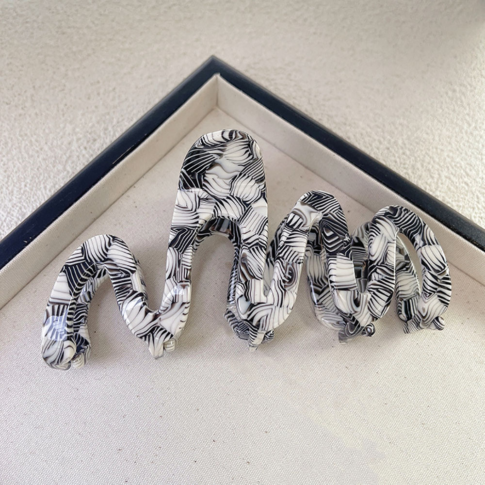 2554023CL-8