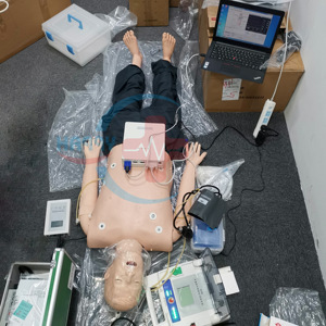 Maniquí médico de HC-S001, modelo de enseñanza de primeros auxilios integrado, interacción con ordenador humano, sistema de simulación de entrenamiento de ACLS - Product Image 5