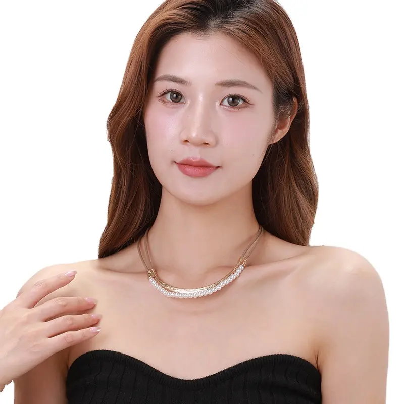 Mode vintage perle pendentif lumière luxe niche chaîne en or tour de cou conception sens collier pour femmes bijoux
