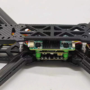 新しいAIガイダンスモジュールFPVトラバースドローンマルチターゲット認識AIトラッキングモジュールFPVドローンのフライトフォロー