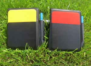 Mới bán buôn thể thao bóng đá bóng đá trọng tài Ví máy tính xách tay màu đỏ Thẻ vàng cảnh báo thẻ - Product Image 2