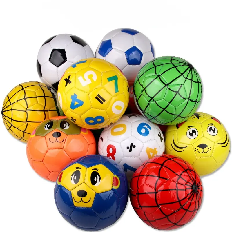 Pallone da calcio per bambini a buon mercato taglia 2 palloni da calcio cuciti a macchina colori misti in Pvc e disegni misti giocattoli sportivi all'aperto personalizzati