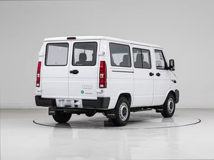 2024 Ivecos Turbo günlük 2.5T A35 M1 kısa aks ile hafif yolcu Van düşük çatı ikiz lastik manuel dişli kutusu 5-9 koltuk kapasitesi - Product Image 6