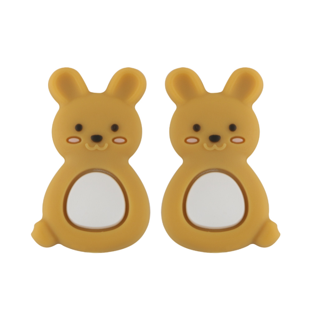 Rabbit Focal bead Mango SA125