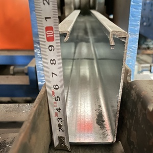 Montaje de persiana enrollable, riel de guía galvanizado para puerta rodante