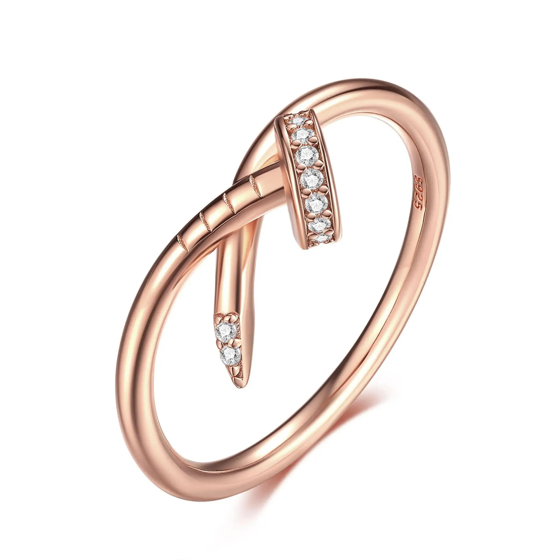Женское кольцо с 925 розового золота