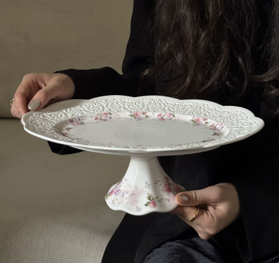 Elliptical saucer