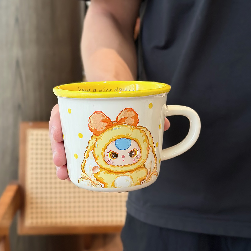 สีเหลือง