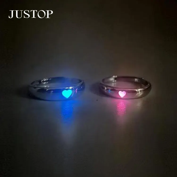 Lichtgevende Liefde Hart Ring Mode Verstelbare Zilveren Kleur Roze Blauw Licht Gloed In Donkere Ring Voor Koppels Liefhebber Sieraden Cadeau