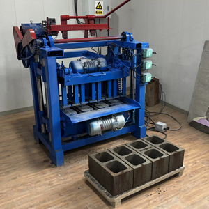 Handbuch für kleine Hohl <span class=keywords><strong>block</strong></span> herstellungs maschinen Mobiler Beton zement ziegel hersteller mit Motor-Eiablage zum Verkauf