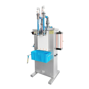 BTF yarı otomatik çift kafa anti-korozif sıvı dolum makinesi ağartıcı temizleyici dolgu makinesi - Product Image 2