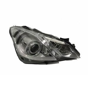 Orijinal kalite 2014 Mercedes Benz için LED sağ far 207 Xenon far 6000K renk sıcaklığı uzun son kullanma tarihi araba - Product Image 2