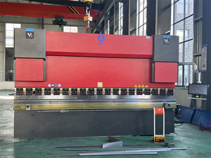 100 T3200MM Synchron isierte <span class=keywords><strong>CNC</strong></span> Hydraulische Abkant presse <span class=keywords><strong>4</strong></span> + 1 Achse Verwendet AX-68T China <span class=keywords><strong>CNC</strong></span> <span class=keywords><strong>Controller</strong></span>