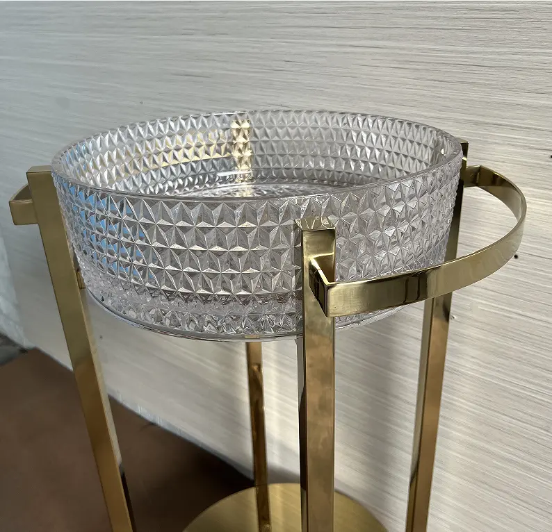 ステンレス鋼の脚が付いている磁器のコンソールシンクブラシをかけられた真鍮の脚美的ガラスのための豪華な磨かれた金の洗面台