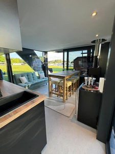 2025 Alhouse Houseboat flutuante Airbnb Bar Hotel com radiador e churrasqueira para casa de festa - Product Image 6