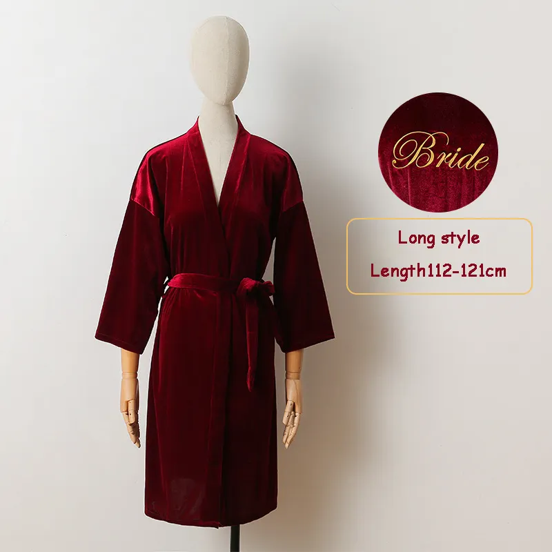 Peignoir rouge Long et à la mode en velours, pour mariage, avec Logo personnalisé, brodé, robe de chambre de demoiselle d'honneur, nouvelle collection