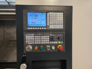Equipo industrial de torno CNC de cama inclinada de 45 grados de alta calidad y alta precisión para procesamiento de metales de precisión TC4540 Vertical - Product Image 3