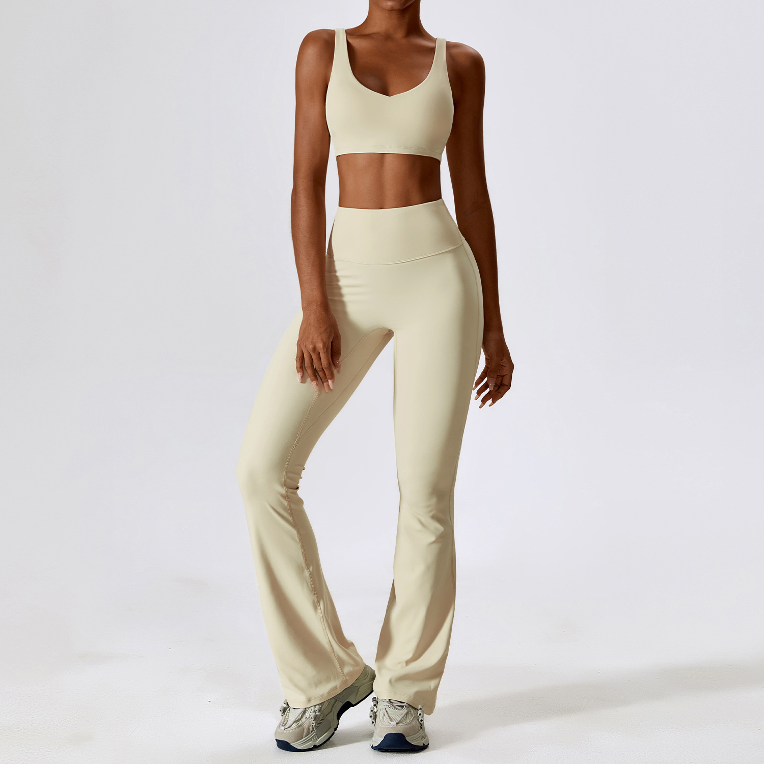 Beige (reggiseno + legging)