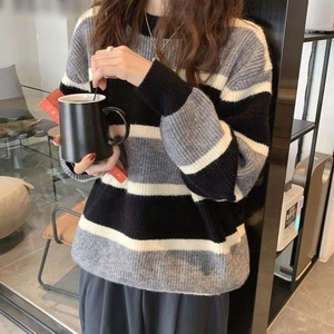 対照的な色のゆるいストライプのジャンパー - Product Image 4
