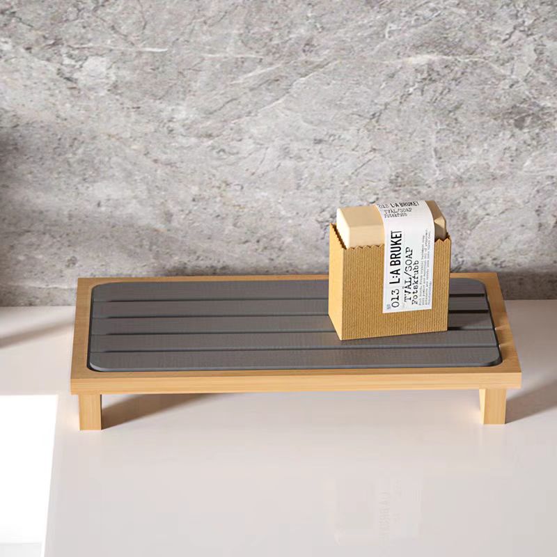 สีเทาเข้ม