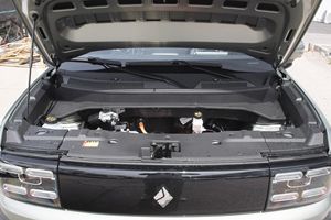 Kompakt kentsel SUV 2026 Yueye artı 3381mm dingil mesafesi 13m dönüş yarıçapı kolay park - Product Image 5