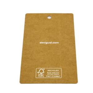 Etiquetas colgantes personalizadas de lujo con logotipo Diseño e impresión Etiqueta colgante de papel de ropa de moda Etiqueta oscilante de ropa en relieve con cuerda